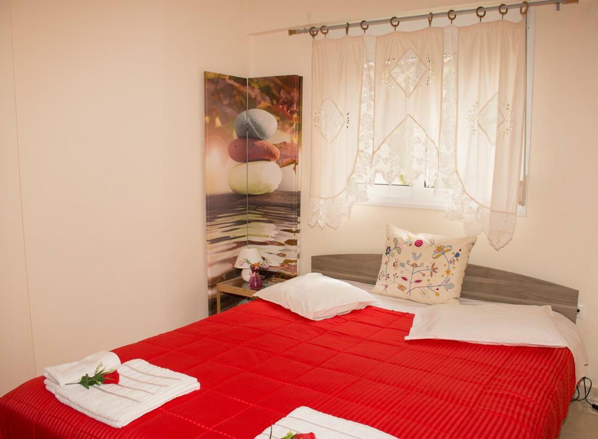 Cozy Maisonette Kamena Vourla Esterno foto